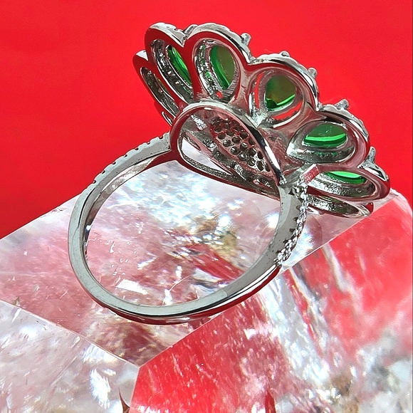 Natural Clarity Enhanced Green Fire Opal 6x4mm 925 Sterling Silver Ring Sz 7.75 - Picture 9 of 10